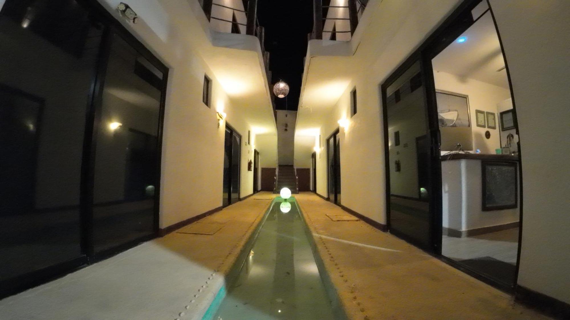 Hotel Ade 3*